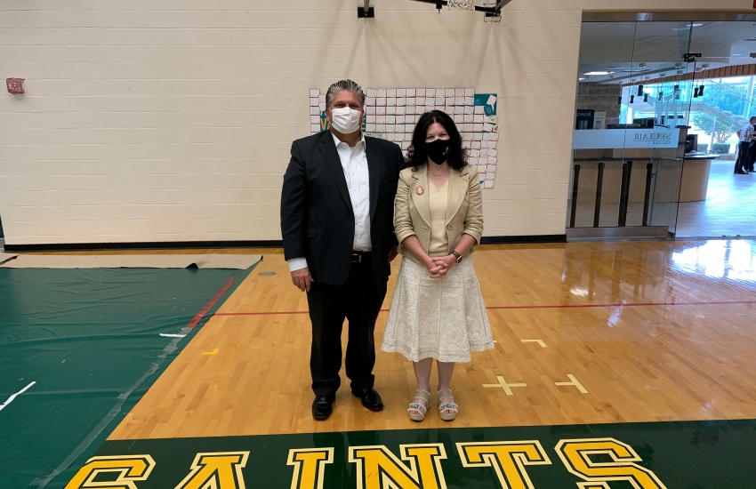 Windsor Regional Hospital (WRH) offered tremendous thanks and appreciation today as it returned the St. Clair College Sportsplex – site of a COVID-19 field hospital, drive-thru testing location and vaccination centre since the beginning of the pandemic – to the College and its students.