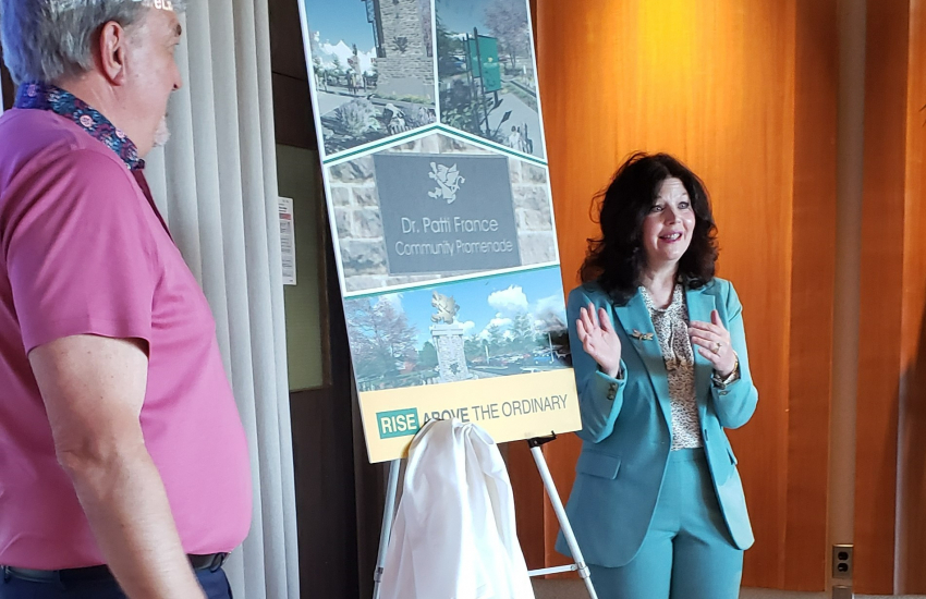 A new Community Promenade welcoming visitors at the College’s Cabana Road entrance was unveiled Tuesday and named for President Patti France.