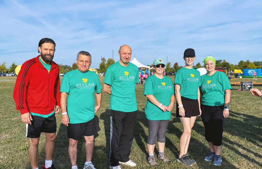 Photo of the winning team: Nico Zambito, Arash Aryapour, Ahmad Hamami, Talitha Alcock, Alexandra Kovac, Melissa Simas