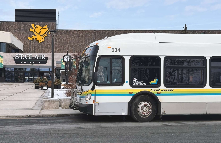 A Transit Windsor bus parked in front of Main Windsor Campus