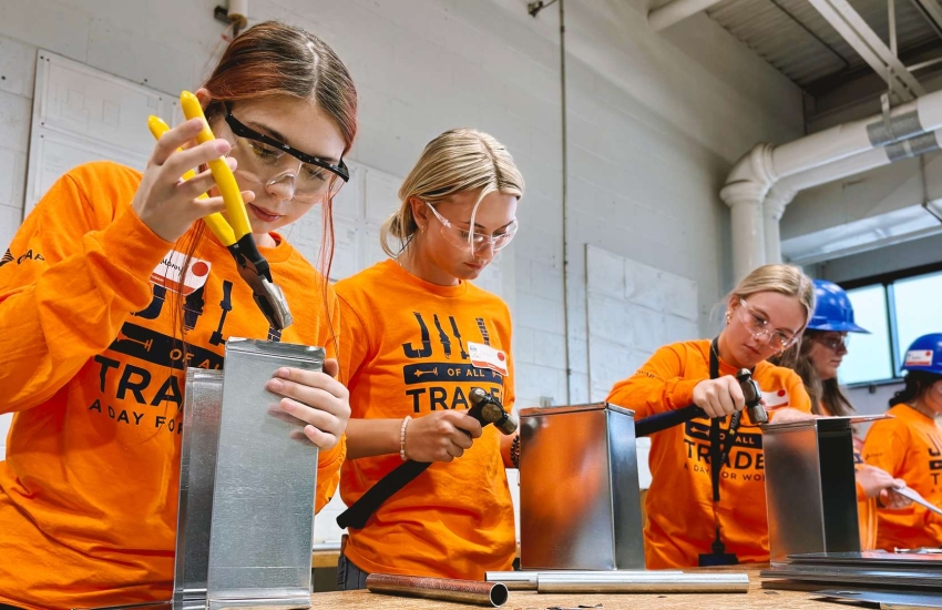 Students make sheet metal toolboxes during Jill of All Trades