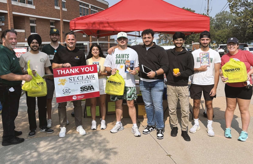 Representatives from the SSAA, SRC as well as College President Michael Silvaggi and Vice President John Fairley join United Way