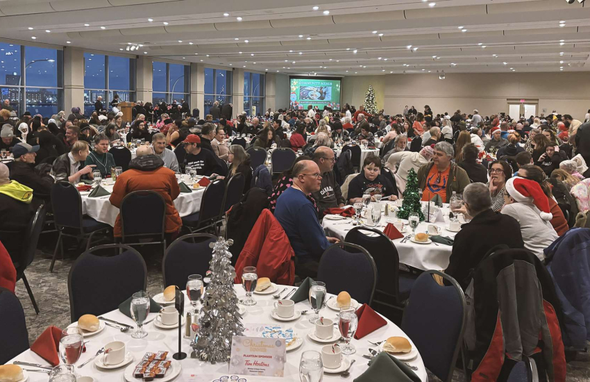 Guests enjoy the Christmas Community Dinner