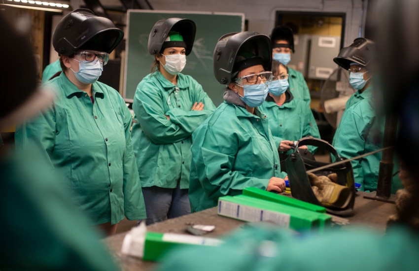 Participants complete the Level 1 Industrial Mechanic Millwright Apprenticeship in-school curriculum and 70 hours of hands-on CNC Practical Skills with General Machinist concepts and an eight-week industry work placement. 