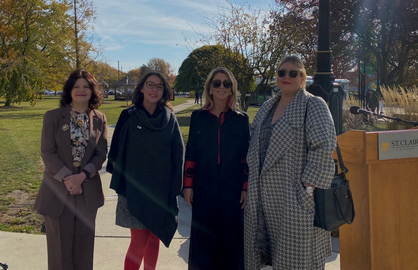 Patti France, Jennifer Matotek, Stephanie Zekelman, Nadja Pelkey