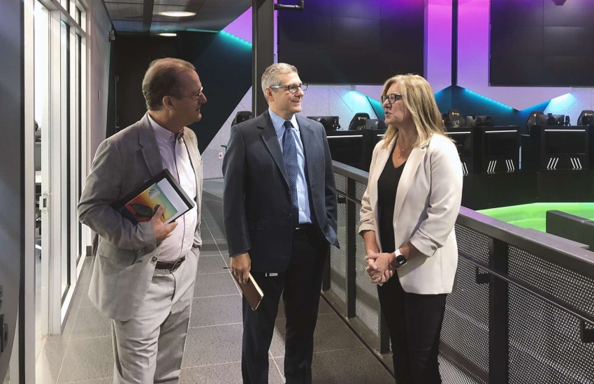 Christophe Van Overstraeten, the trade commissioner of the Wallonia-Brussels Trade and Investment office tours St. Clair College’s esports facilities