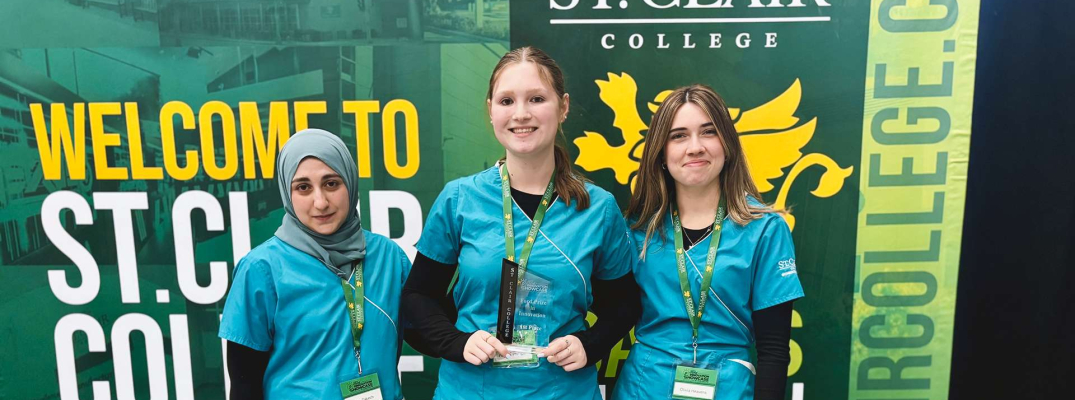 Hiba Takech, Peyton Phillips and Olivia Heavens of the Biomedical Engineering Technology – Equipment and Devices program, after winning the Ford Prize in Innovation at the Ford Innovation Showcase