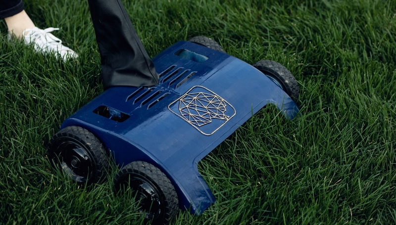 Environmentally-friendly lawnmower