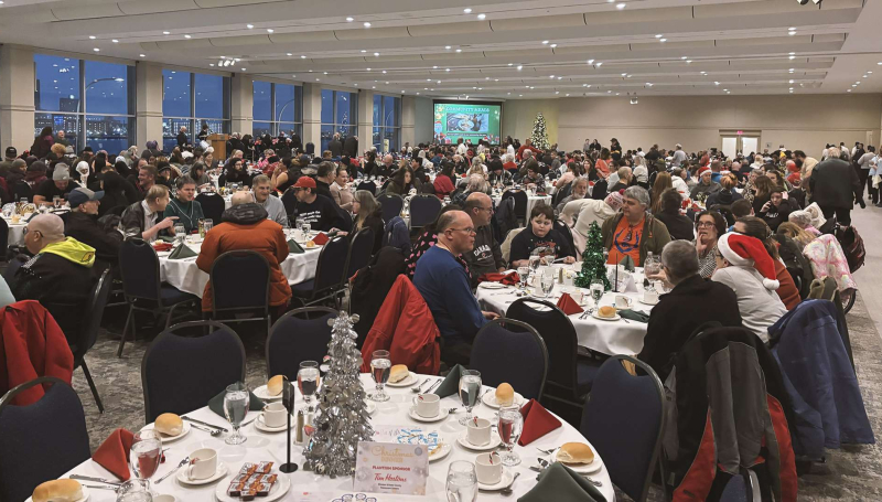Guests enjoy the Christmas Community Dinner