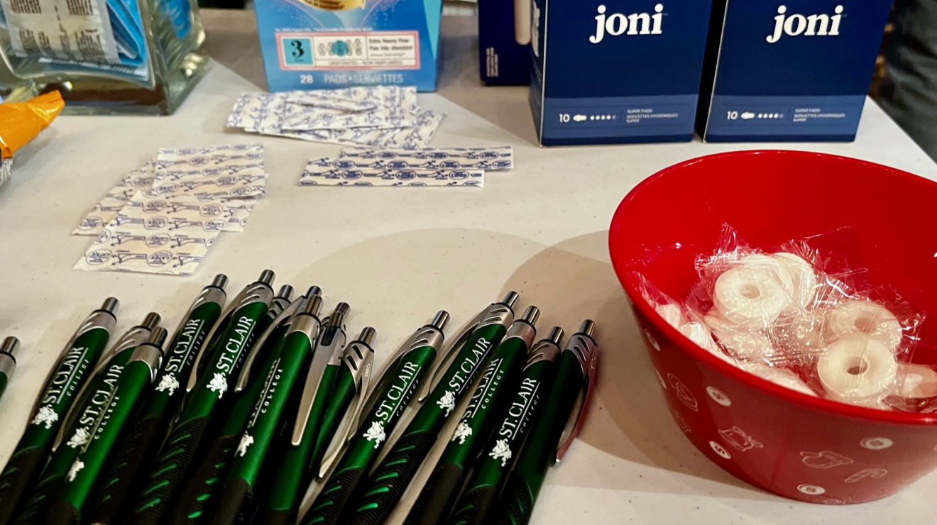 St. Clair pens, candy and pads